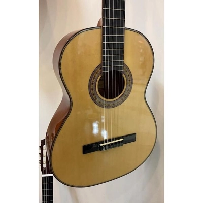 گیتار کلاسیک والنسیا valencia مدل 926 آکبند - donyayesaaz.com