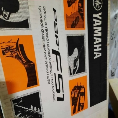 کیبورد Yamaha یاماها PSR-F51 در حد آکبند