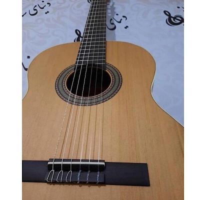 گیتار کلاسیک الحمبرا Alhambra Z NATURE آکبند
