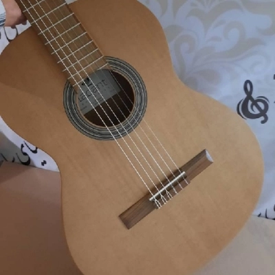گیتار کلاسیک الحمبرا Alhambra Laqant آکبند