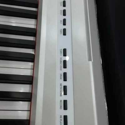 پیانو دیجیتال سوزوکی suzuki S350 آکبند