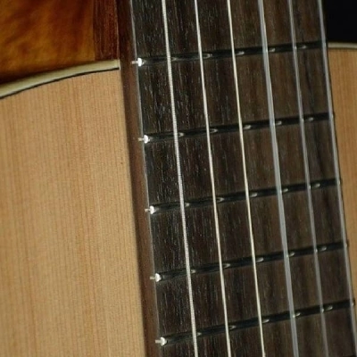 گیتار کلاسیک almansa آلمانزا مدل کلاسیک 400 کارکرده