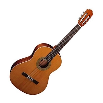گیتار کلاسیک آلمانزا مدل Almansa Cedro 402 کارکرده