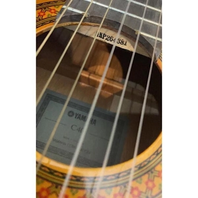 گیتار کلاسیک yamaha یاماها C40 اصل اندونزی در حد آکبند