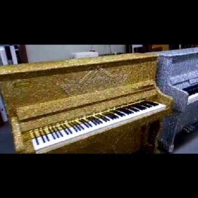 پیانو دیجیتال طرح آکوستیک طلایی کریستال یاماها YAMAHA آکبند