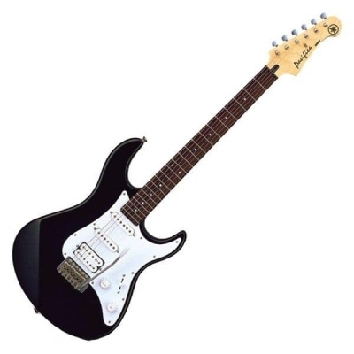 گیتار الکتریک یاماها مدل Yamaha PAC012