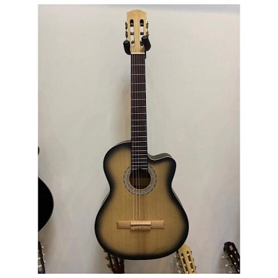 گیتار کلاسیک والنسیا valencia پیکاپ دار مدل GV 926 آکبند