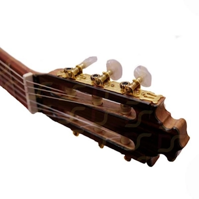 گیتار کلاسیک HUR HANDMADE هور دست ساز آکبند