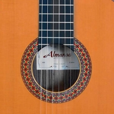 گیتار کلاسیک آلمانزا Almansa Cedro 435 آکبند