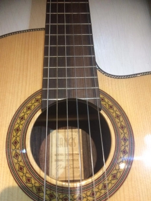 گیتار کلاسیک لانجی lanji آکبند