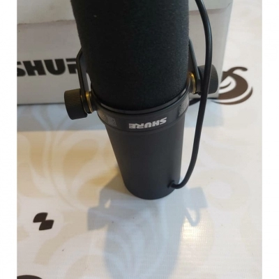 میکروفون داینامیک شور SHURE SM7B کارکرده در حد نو